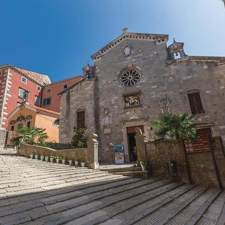 Amazing Apartment In Rabac With Kitchen Exterior photo